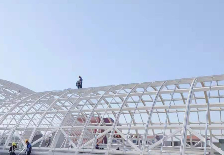 青岛首创奥特莱斯项目幕墙及钢结构工程